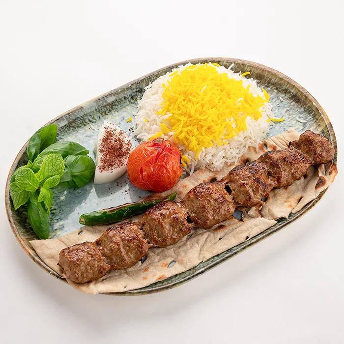 كباب لقمة بالزعفران