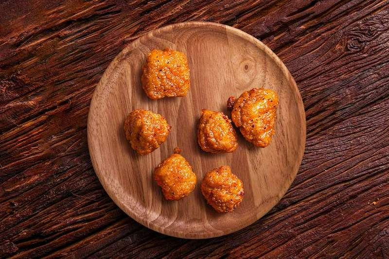 Special Garlic Saucy Poppers - 12 pcs