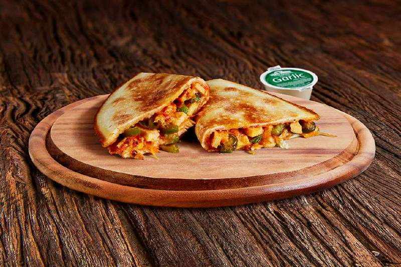 Cheddar Mexican Chicken Papadia